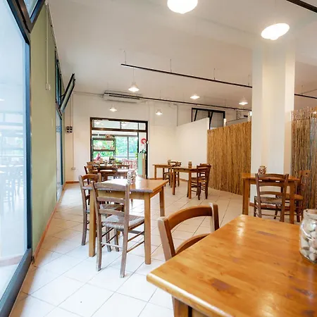 Luxe tent Glamping Tuscany Capannole