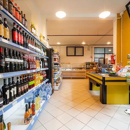 Glamping Tuscany Luxe tent