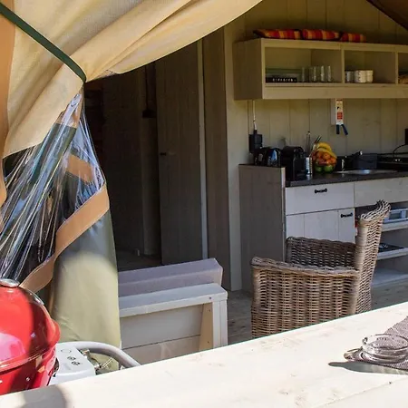Glamping Tuscany ラグジュアリーテント *